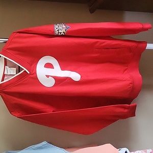 Majestic Philadelphia  Phillies  Wind Breaker  Never been  used